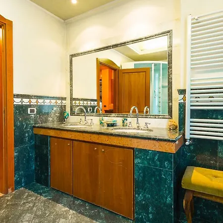Casa Florinda 3* 라팔로